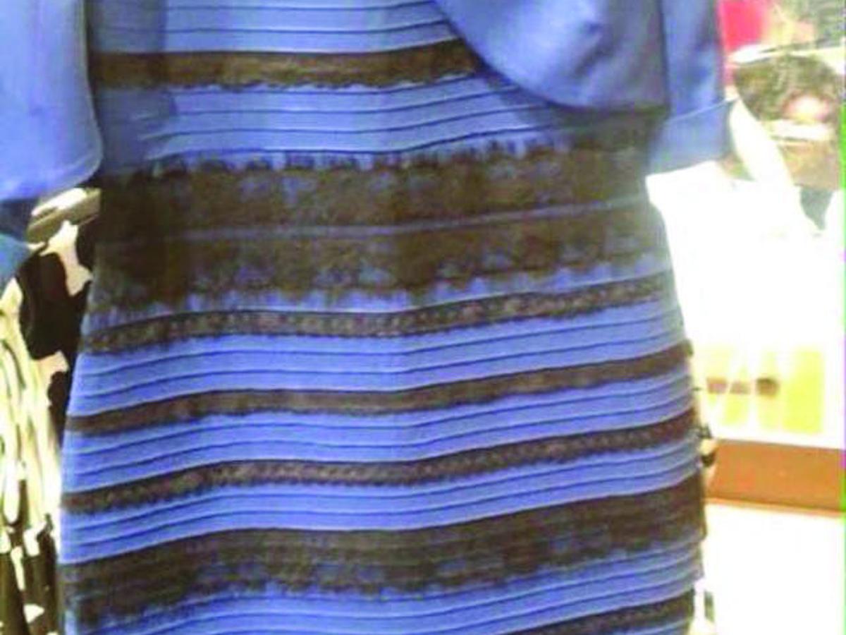 Debate rages over color of dress photographed in rare light | Features | dailyrecordnews.com Debate rages over color of dress photographed in rare light | Features | dailyrecordnews.com