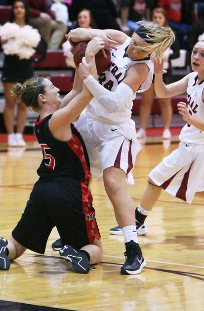 Central Washington University S Women S Basketball Team Beats
