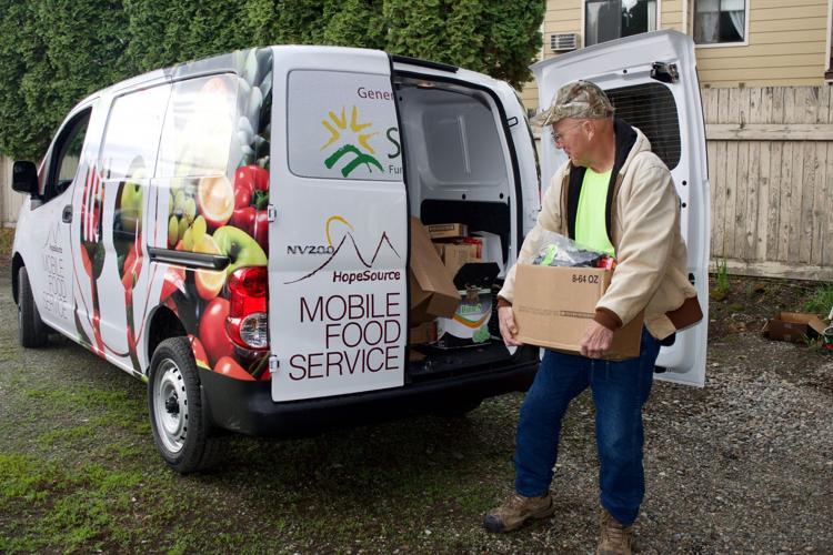 Hopesource Bus Suncadia fund donates funds for new van to HopeSource | News ...