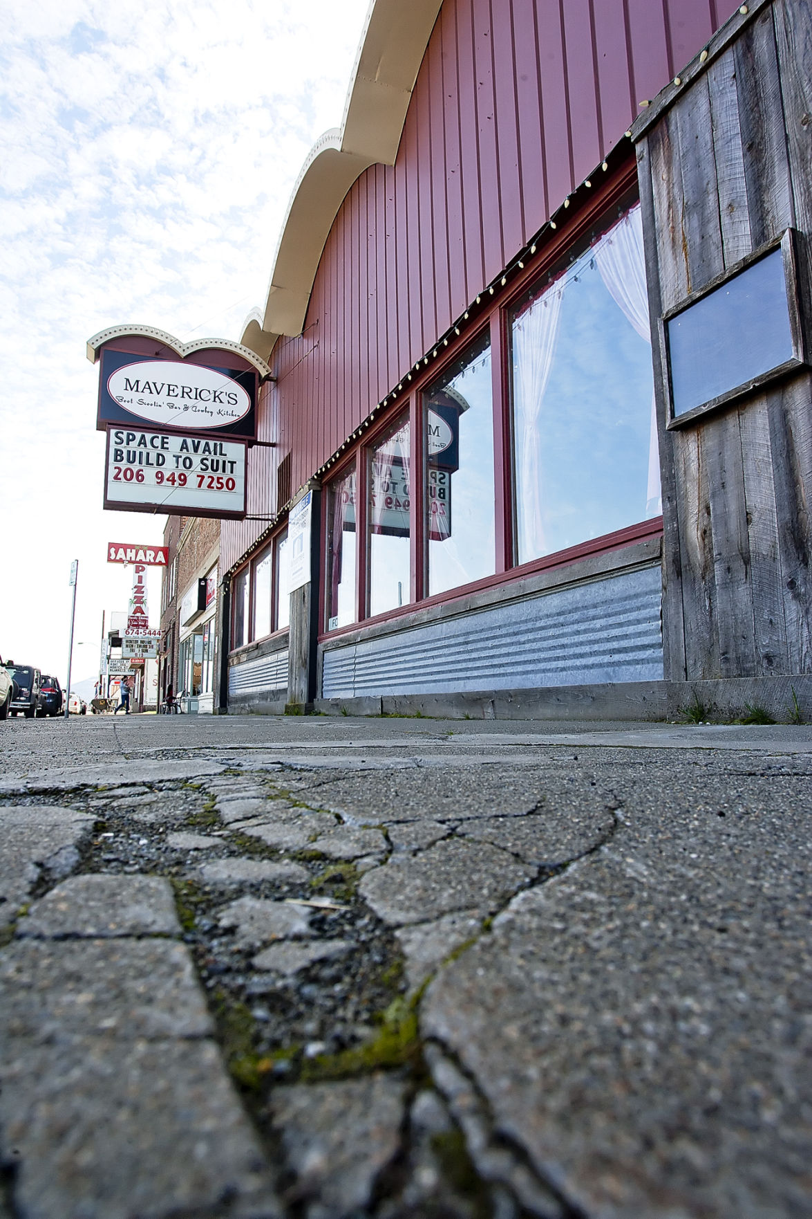 signs, more flower baskets in the works in Cle Elum Members