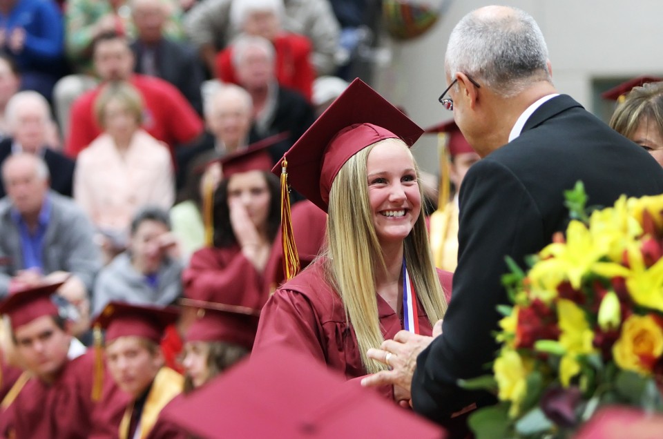 2012 Cle ElumRoslyn High School Graduate Photo Gallery