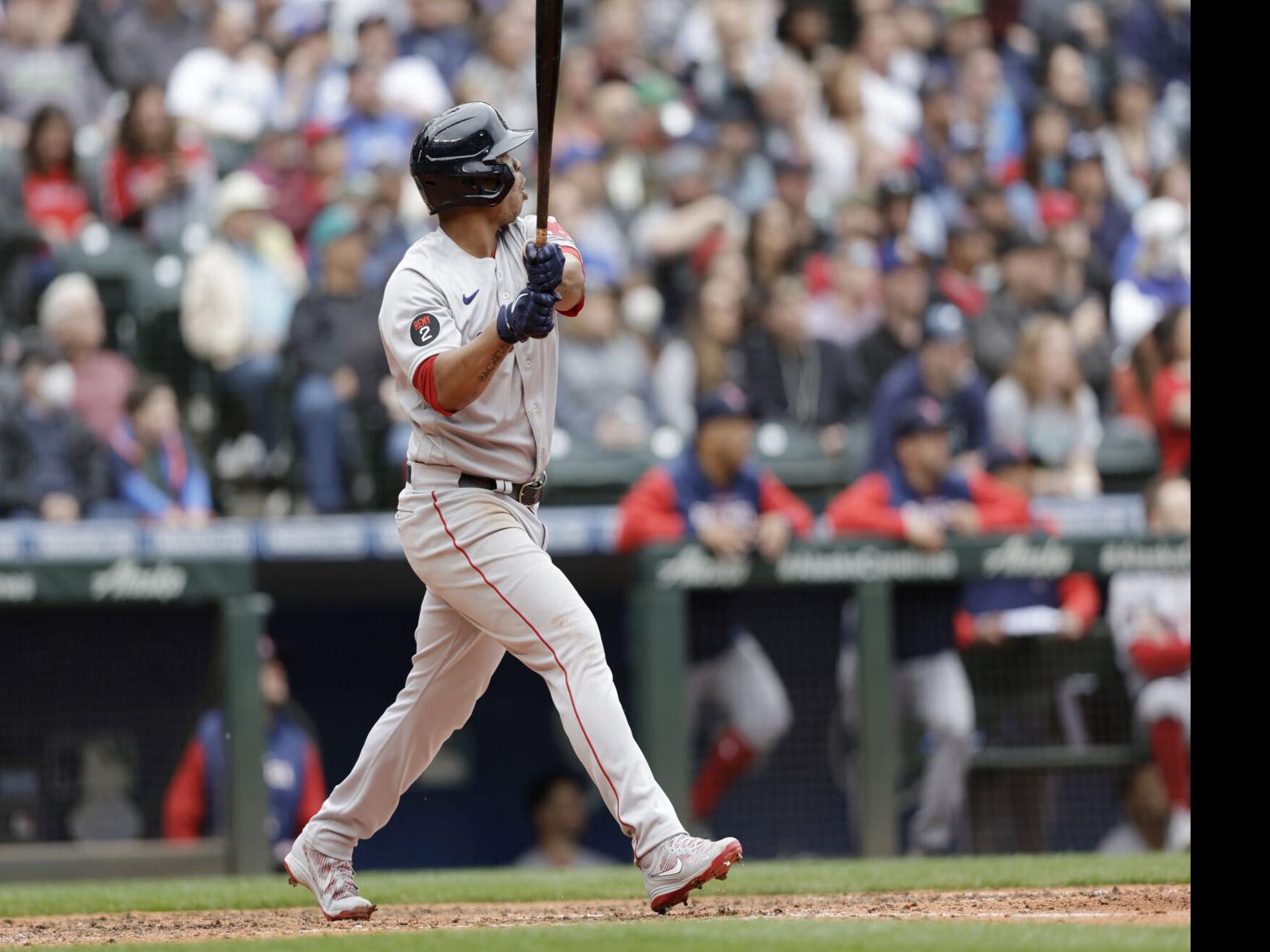 Rafael Devers' late home run lifts Red Sox over Mariners 2-0
