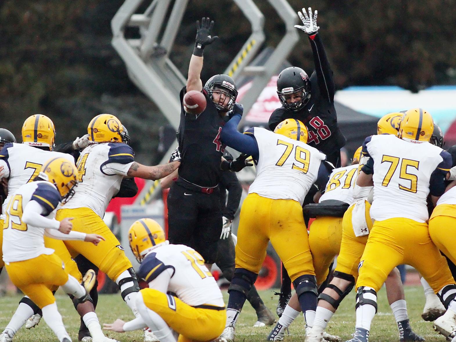 Central Washington Football Upset By Texas A M Commerce In Ncaa
