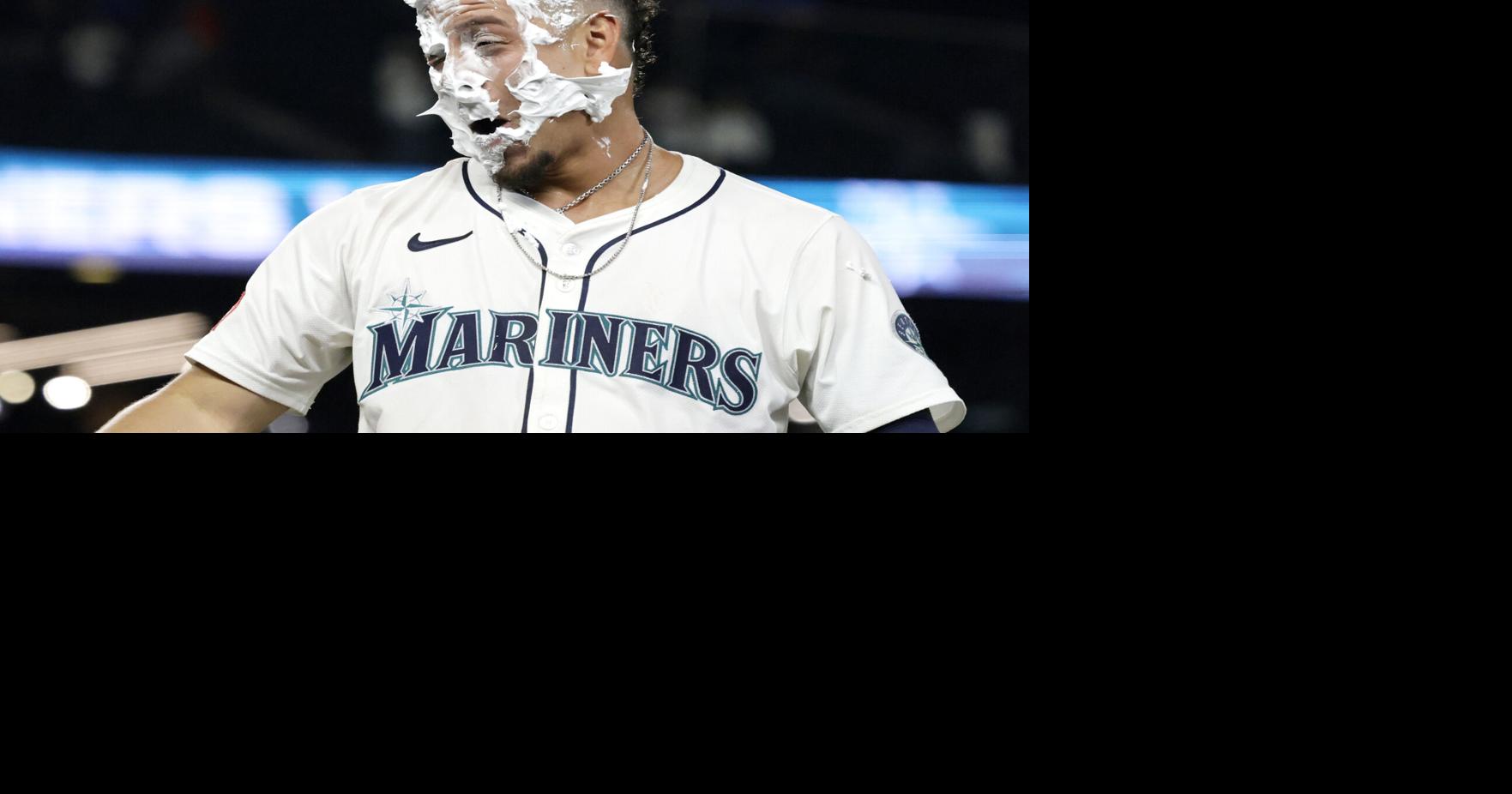 Rivas hits walk-off homer in 13th to give streaking Mariners a 4-2 win ...