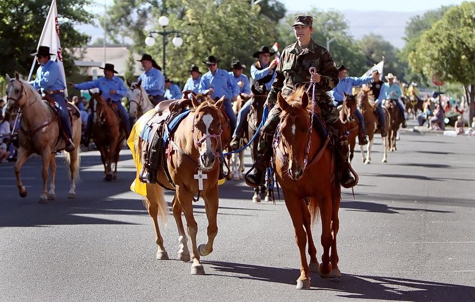 Ellensburg Rodeo Parade draws smiles, cheers News