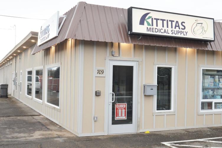 Ellensburg Storage Units Dandk Organizer