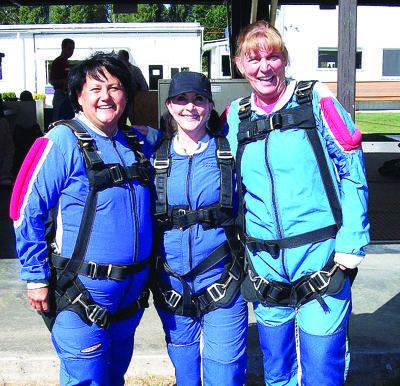 3 local women try skydiving | Scrapbook | dailyrecordnews.com