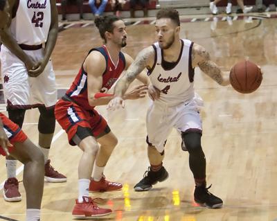 Cwu Men S Basketball Set For Season Under New Head Coach Sports