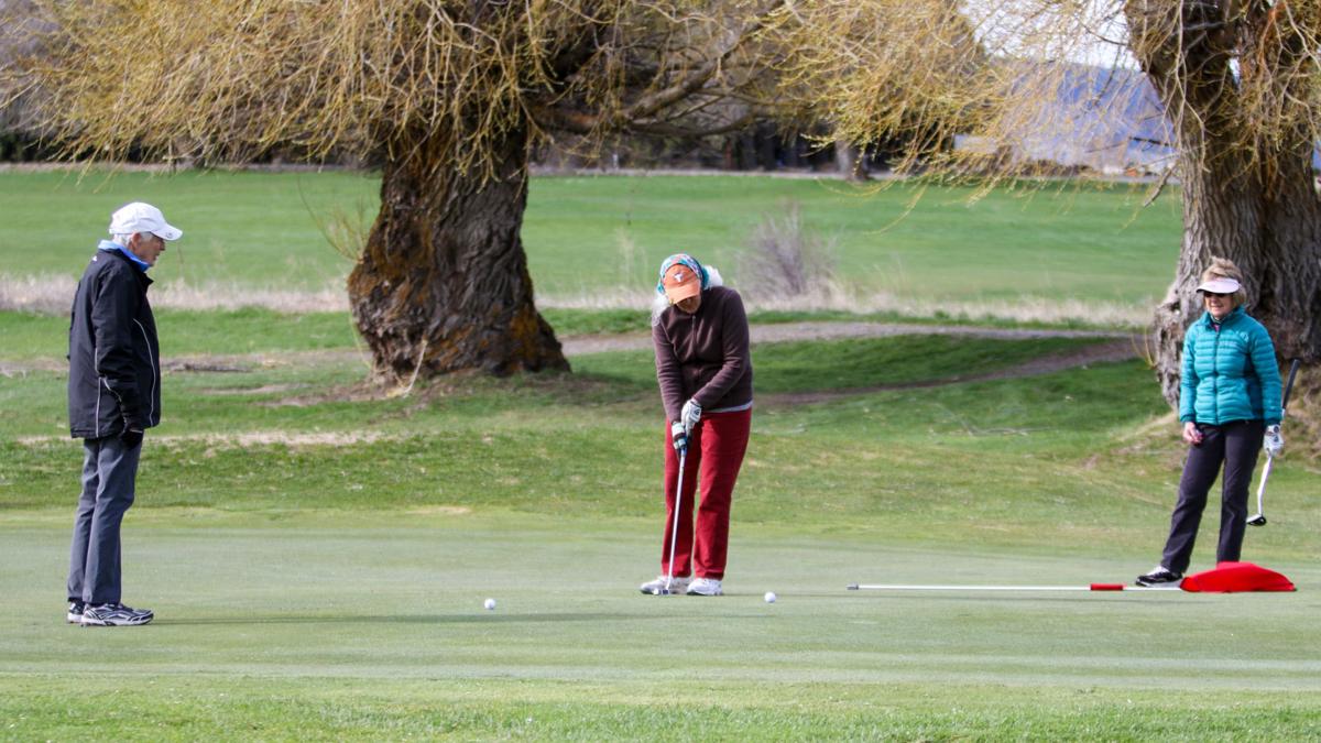 Ellensburg women's golf league has been going strong since the
