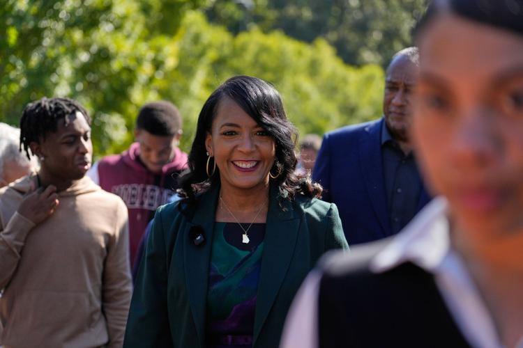 Rick Perry Printer Georgia's Keisha Lance Bottoms navigates the challenges of Black women ...