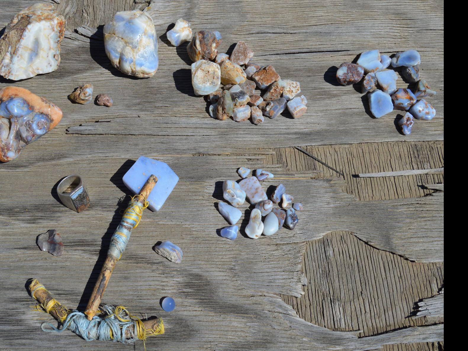 Elusive Ellensburg Blue Agates Still Being Found In The Hills News Dailyrecordnews Com