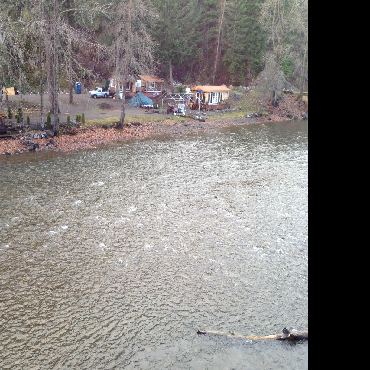 Wind Rain Cause Power Outages Some Flooding Members Dailyrecordnews Com