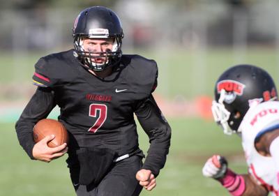 Central Washington University Football Beats Simon Fraser 40 27 In