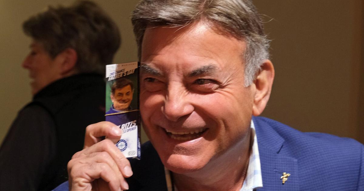 Seattle Mariners broadcaster Rick Rizzs will retire after 2026 season ...