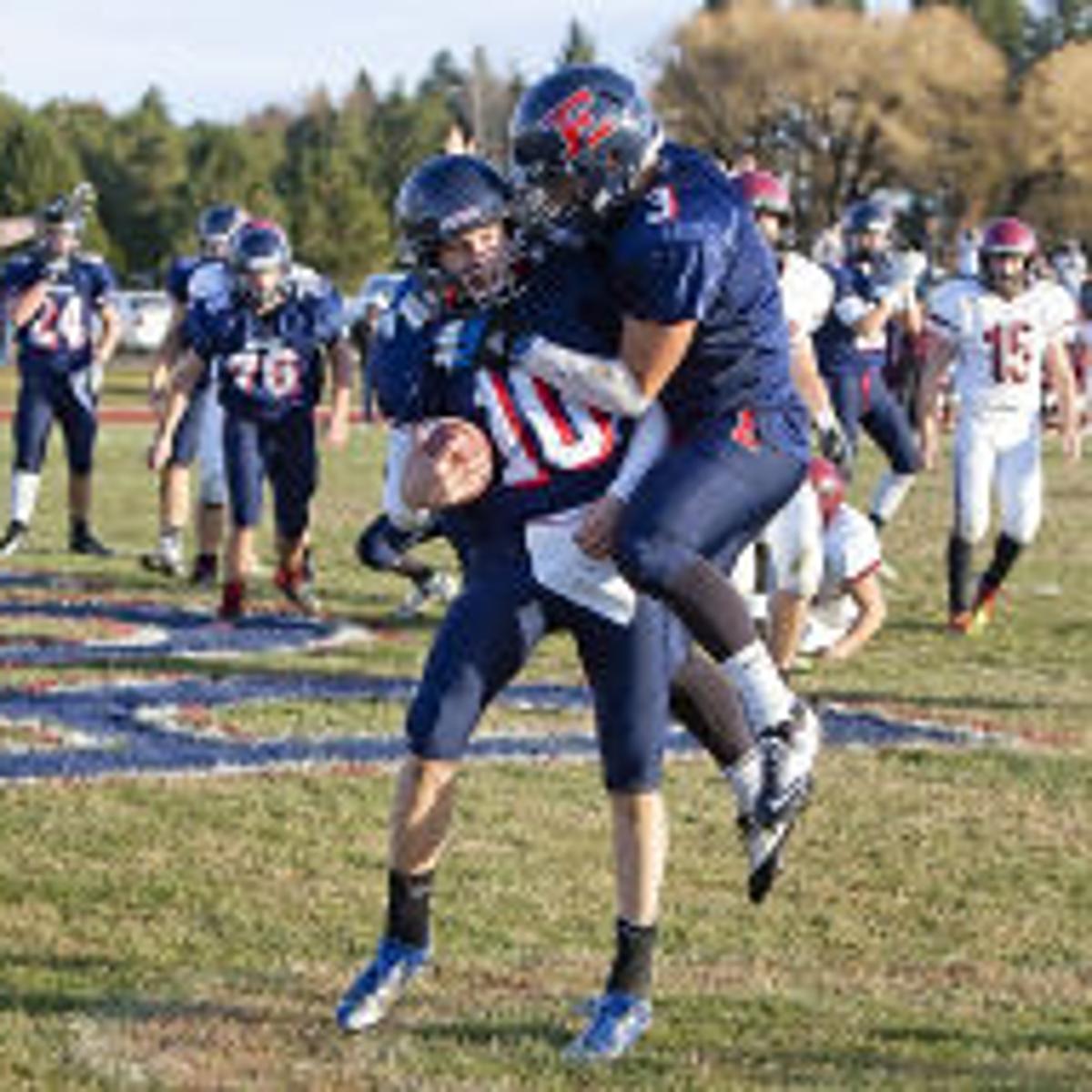Bulldogs Overcome Penalties To Beat Colville 27 6 In Round 1