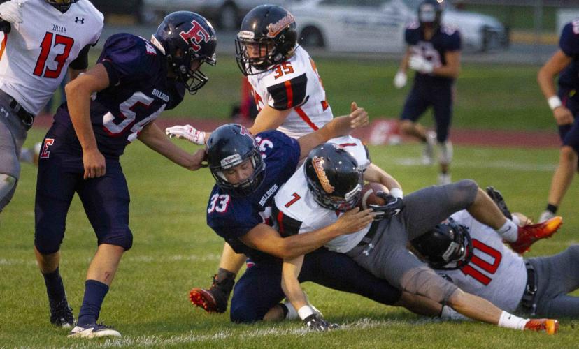 Ellensburg High School Bulldogs face the Zillah Leopards under the