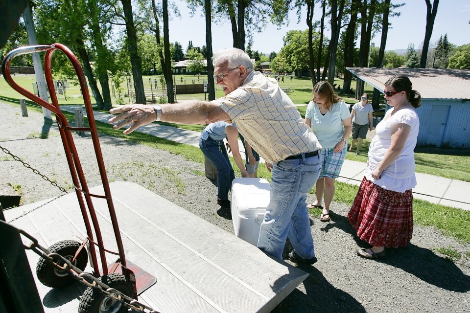 FISH food bank offers free lunch this summer Top Story
