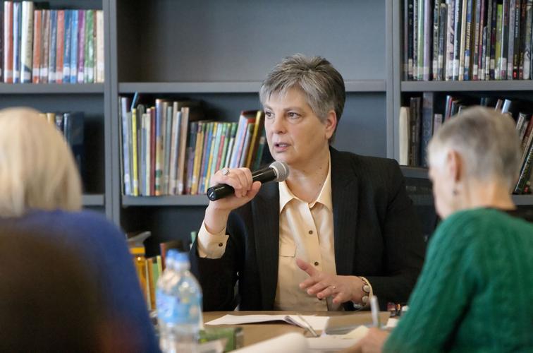School superintendent candidates narrowed to 3 | News | dailyrecordnews.com