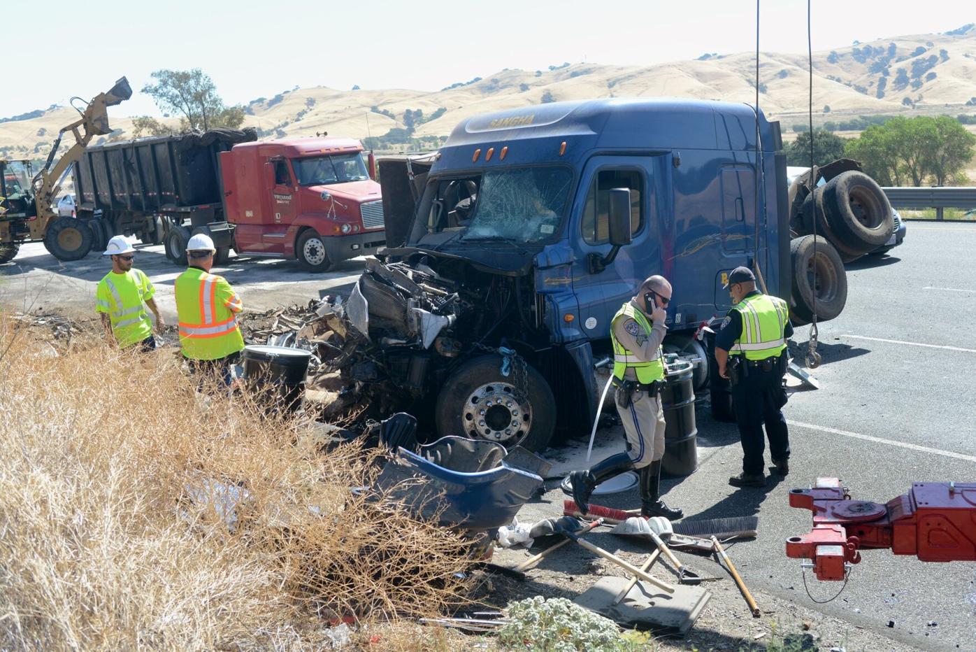 Crash injures CHP motorcycle officer, shuts down EB I-80 | Fairfield |  dailyrepublic.com