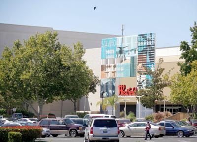 European owner plans to sell Westfield Garden State Plaza, other