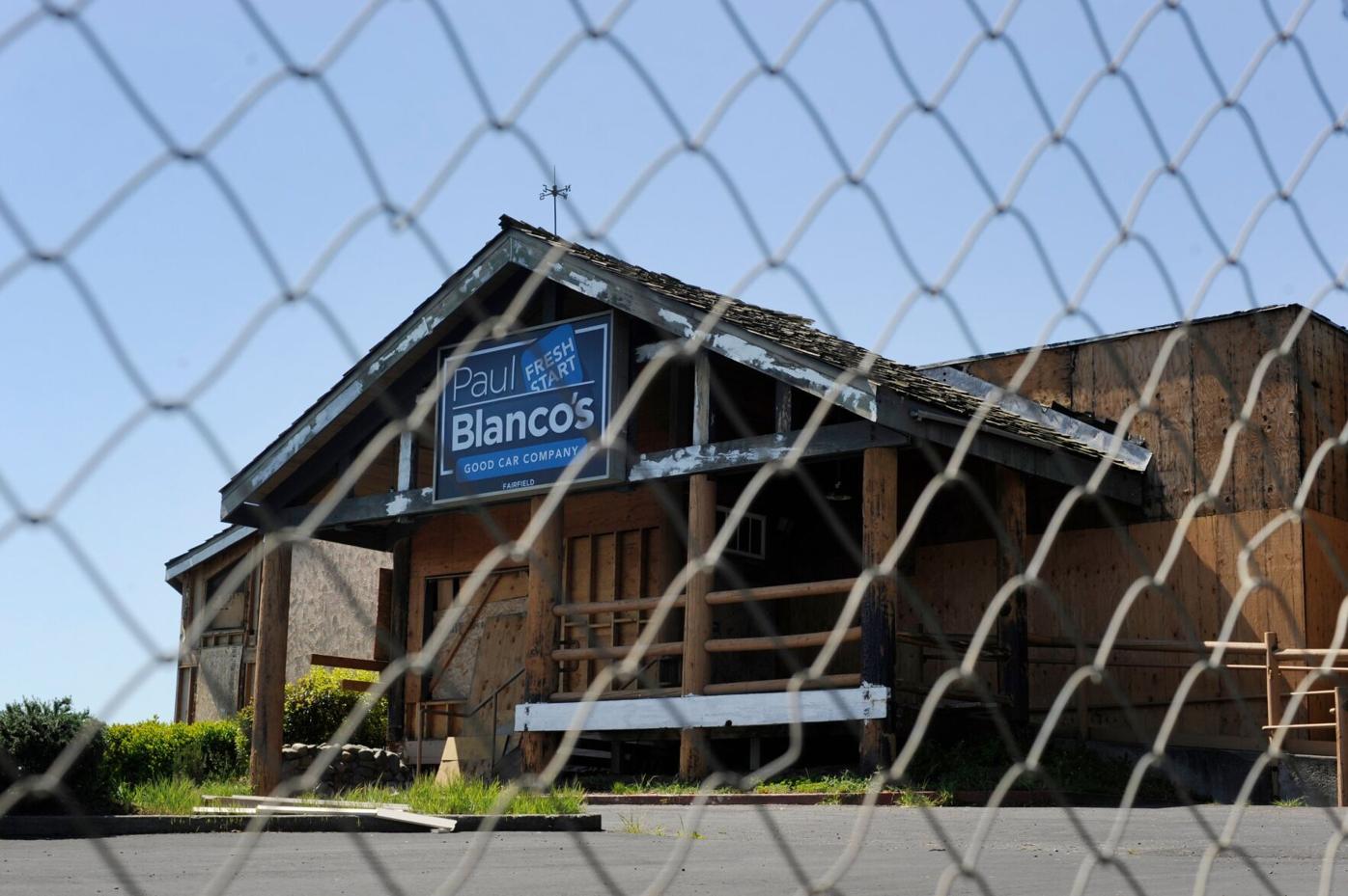 Fenced-off car dealership site is eyesore, councilwoman says | Fairfield |  dailyrepublic.com