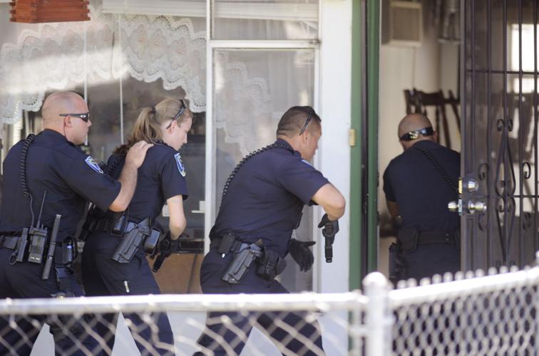 Police Ax Soling Photo: Police arrest man at Fairfield home after alleged ax attack ...