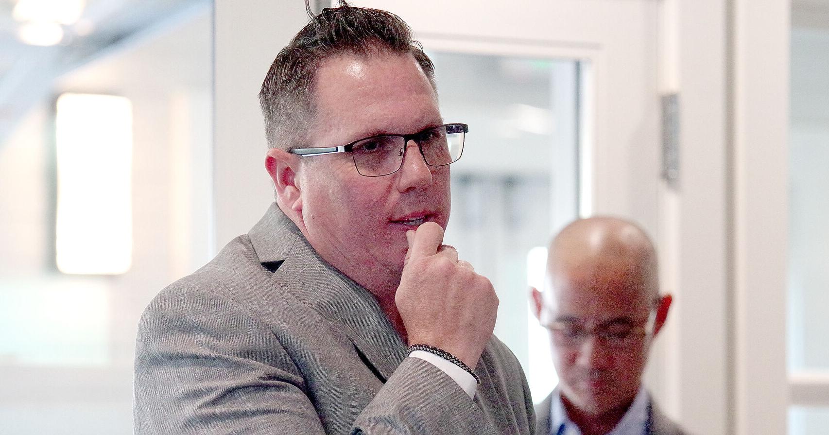 City manager has broken tibia, fibula in left leg - Vimarsana News