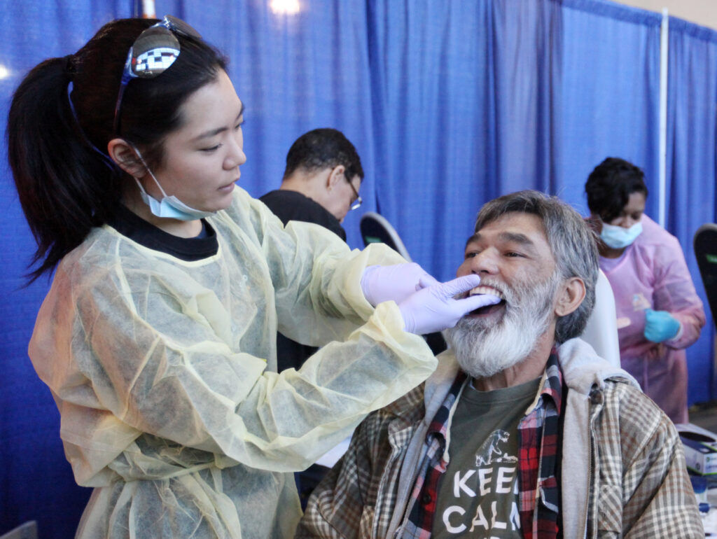 Happy mouths: Free dental clinic relieves pain, gives new smiles |  Benicia-Vallejo | dailyrepublic.com