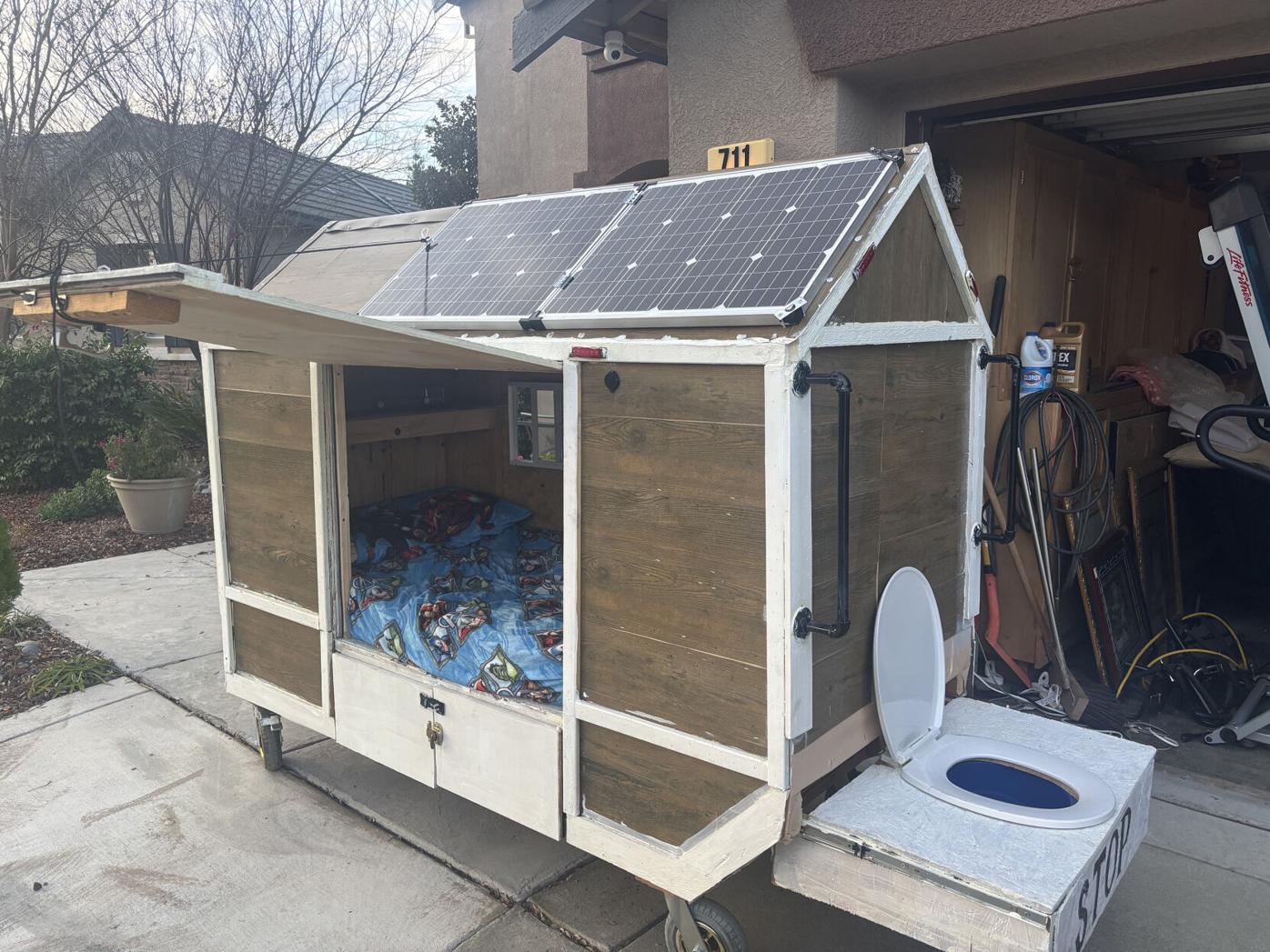 Vanden senior creates MyPod shelter for homeless | | dailyrepublic.com