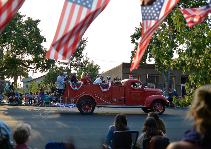 Benicia celebrates nation’s birthday with torchlight parade Benicia