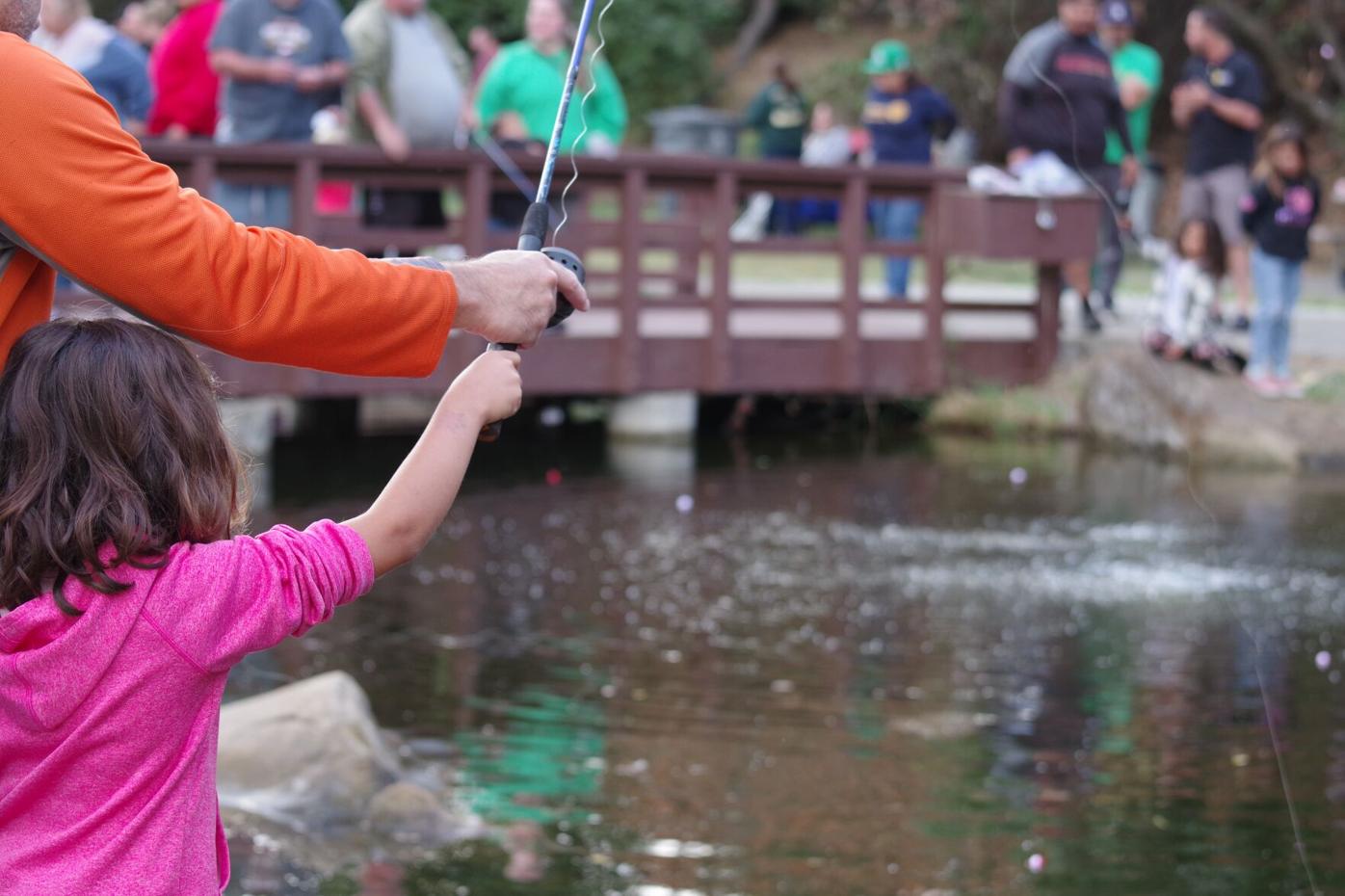 Families get a chance to make memories at fishing derby | News |  dailyrepublic.com