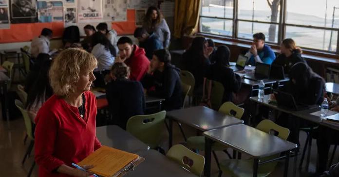 California teachers ‘tread lightly’ for America’s 250th as they navigate competing narratives