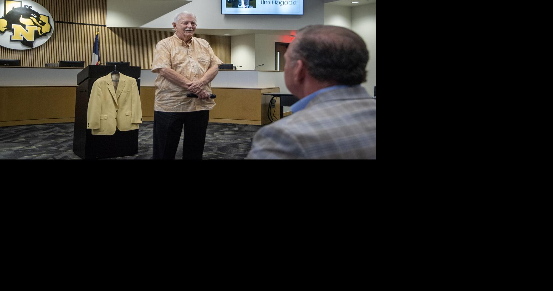 Nacogdoches ISD unveils plaque honoring retired band director Jim ...