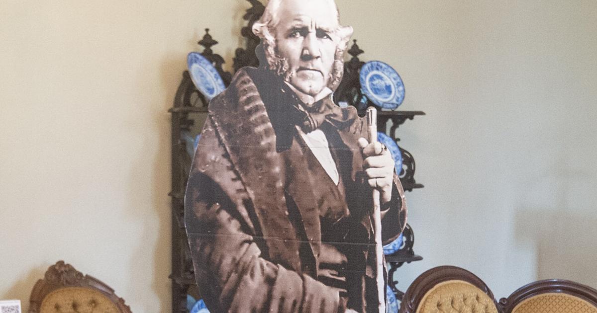 Sam Houston family heirloom to be unveiled at Old University Building ...