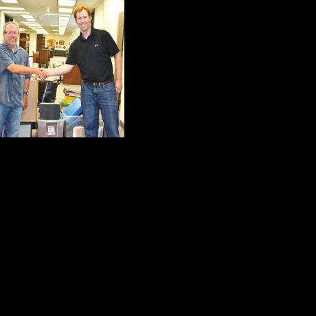 Gary Borders donates 40 years of photos, articles, memorabilia | Local ...