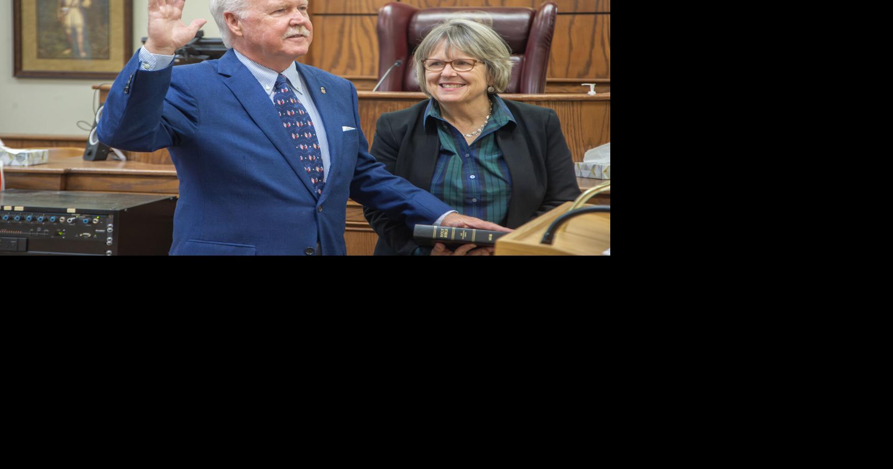 New, returning county officials sworn in on New Year's Day | Local News ...