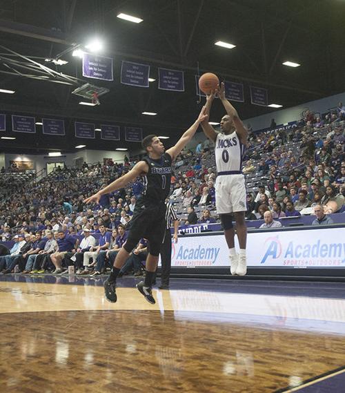 Sfa Men Vs University Of Central Arkansas On Tuesday Jan 25