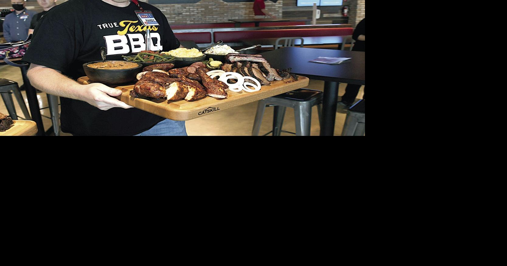 52121 HEB BBQ31735.jpg