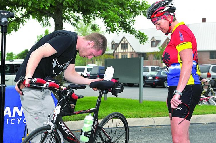 Cyclists take part in 39th Easter Hill Country Tour News