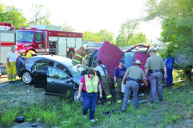 Four injured in wreck on Highway 27 Local News
