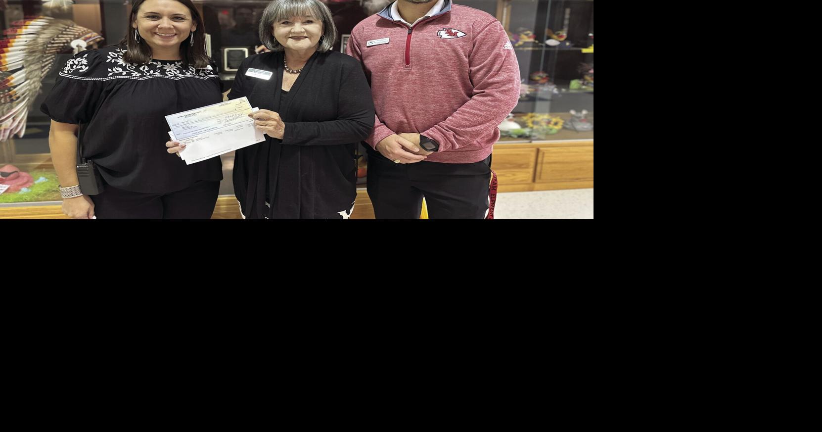 Kerrville Realtors donate to Ingram Elementary Local News