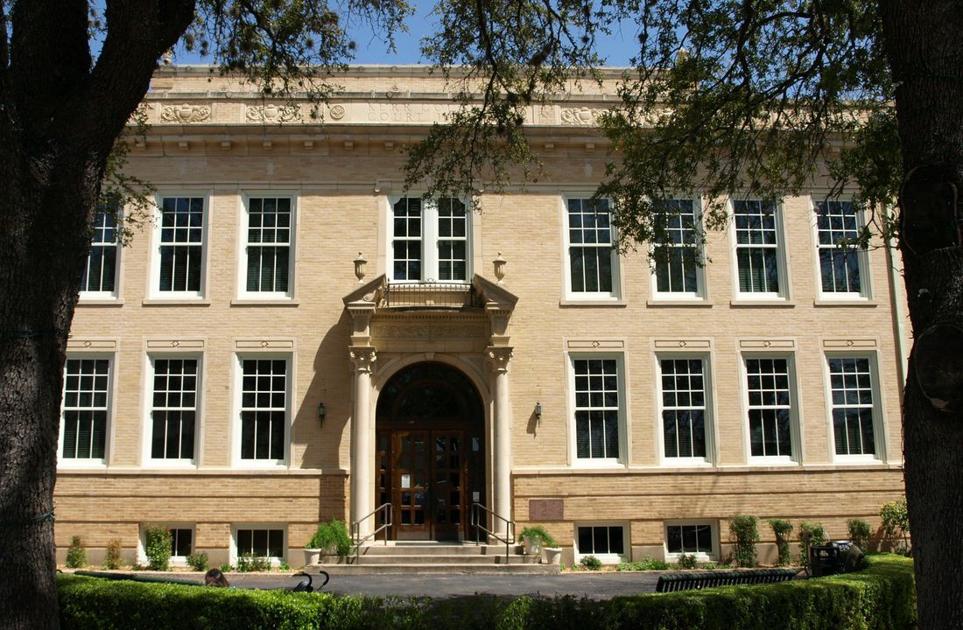 Resolution Opposed To Legalized Abortion Dies In Kerrville Promotions Dailytimes Com