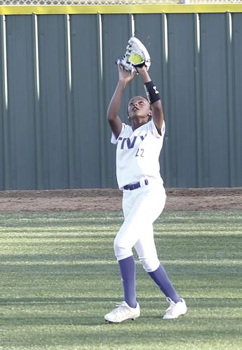 Tivy ends season with 11-3 loss to Veterans Memorial on Senior Night ...