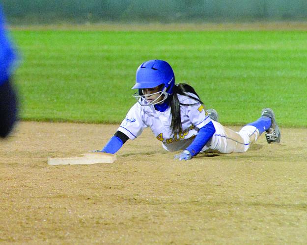 Tivy softball falls in extras to Bandera Sports