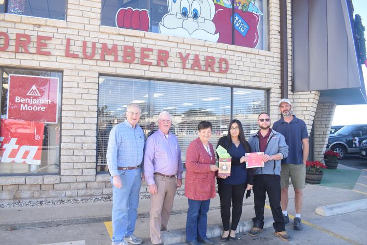 Window Decoration Contest winners awarded their prizes News