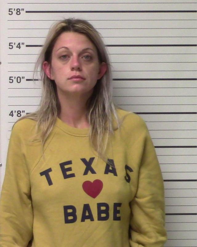 Kerrville woman with pending felony DWI charge accused of drug dealing