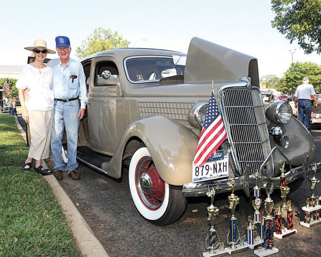 Auto show brings in scholarship funds Local News