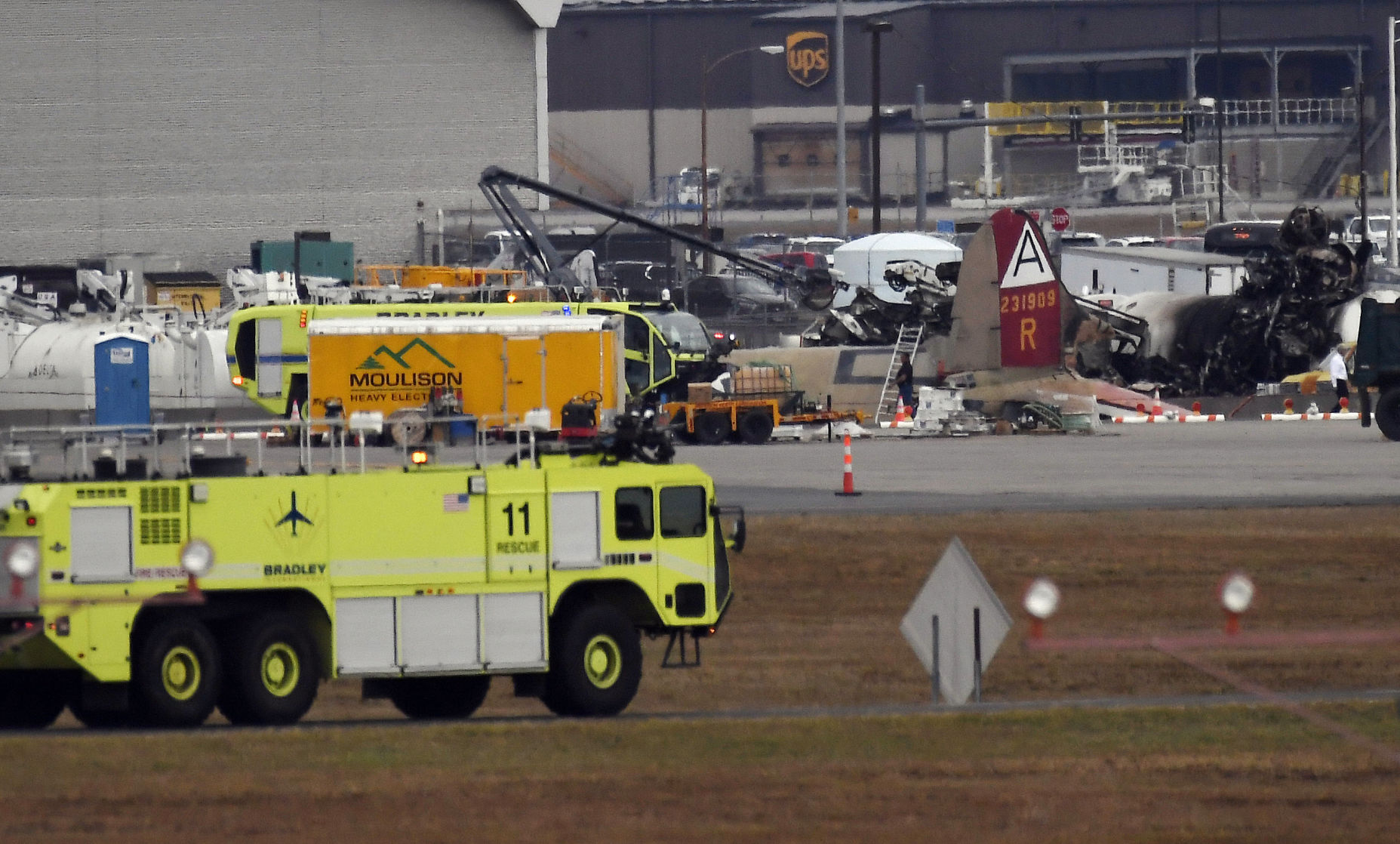 B-17 That Crashed In Connecticut, Killing 7, Appeared In Kerrville In ...