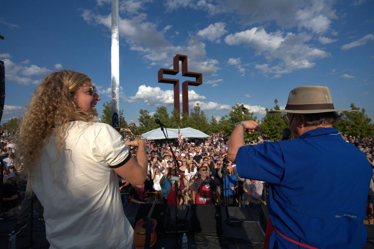 Let Us Worship Draws Large Crowd At Coming King Sculpture Prayer Garden Promotions Dailytimes Com Let Us Worship Draws Large Crowd At Coming King Sculpture Prayer Garden Promotions Dailytimes Com