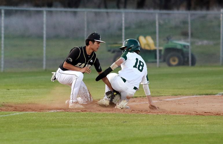 Harper Longhorns play well on all sides of the ball; romps over